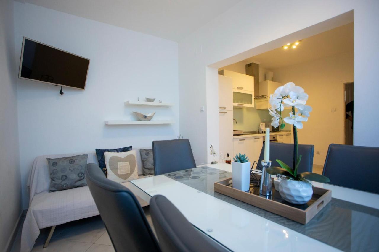 Villa Milenka - Apartmani Gorana Tučepi Esterno foto