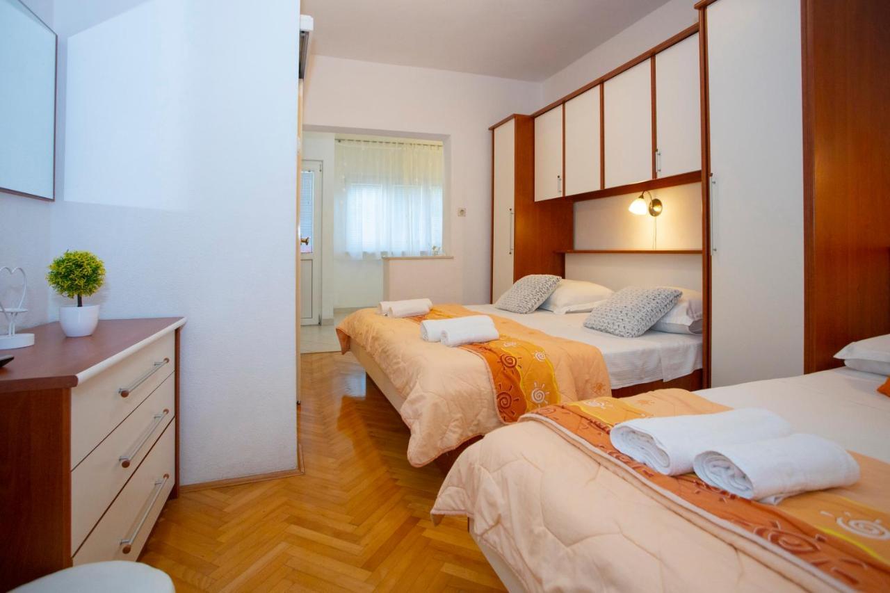 Villa Milenka - Apartmani Gorana Tučepi Camera foto