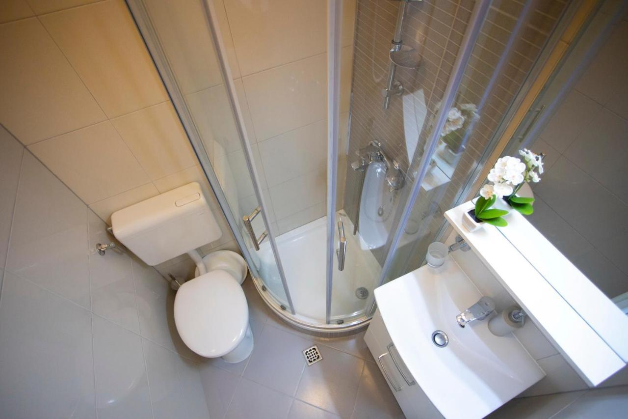 Villa Milenka - Apartmani Gorana Tučepi Esterno foto