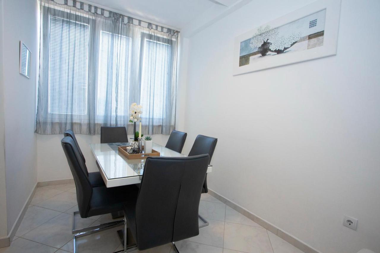 Villa Milenka - Apartmani Gorana Tučepi Esterno foto