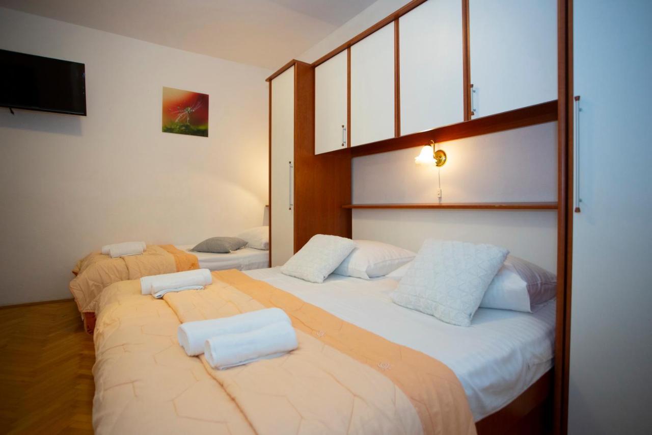 Villa Milenka - Apartmani Gorana Tučepi Esterno foto